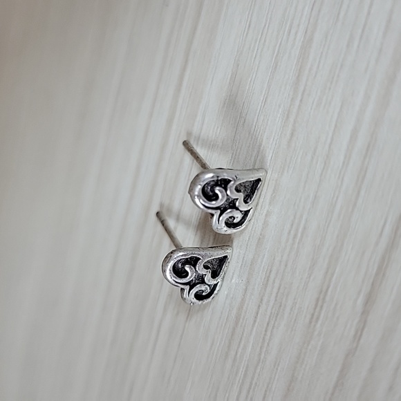 Sterling Silver Dainty Heart Stud Earrings, S925 - Picture 5 of 6